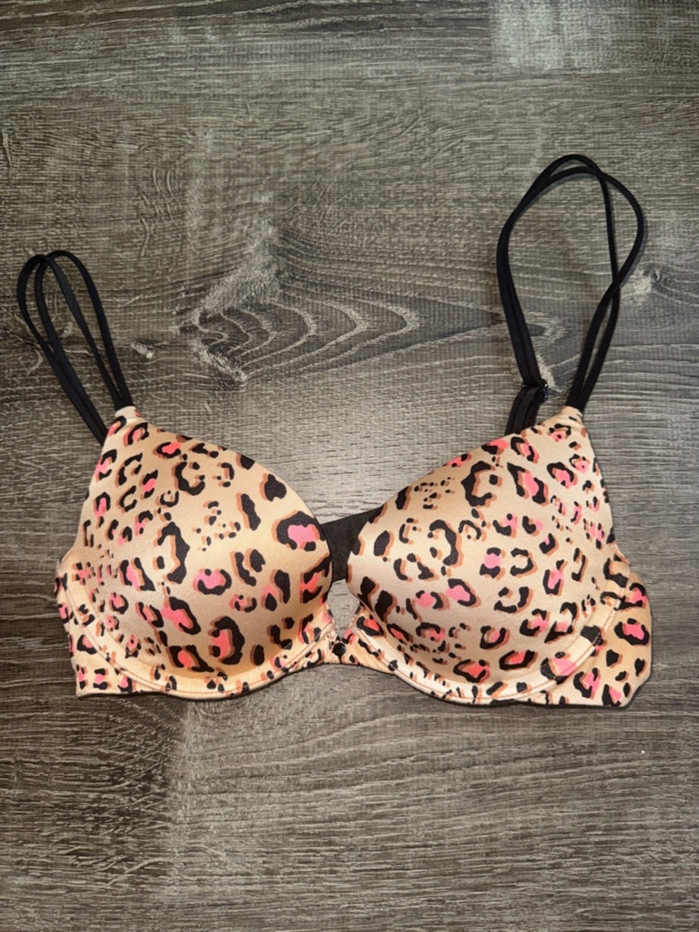 Victoria’s Secret “Very Sexy” Push-Up Bra